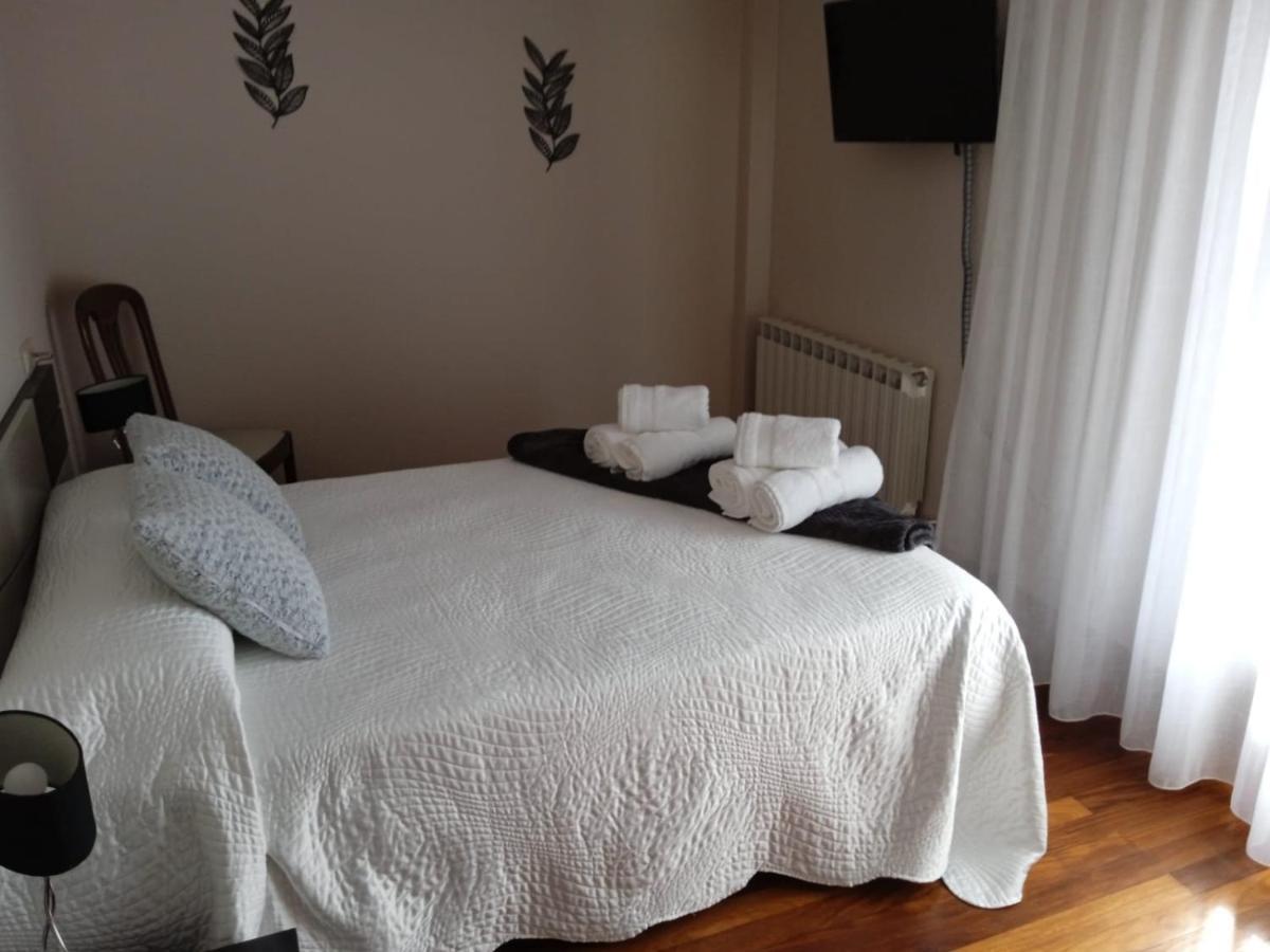 Pedroenea Apartamento Elizondo Dış mekan fotoğraf